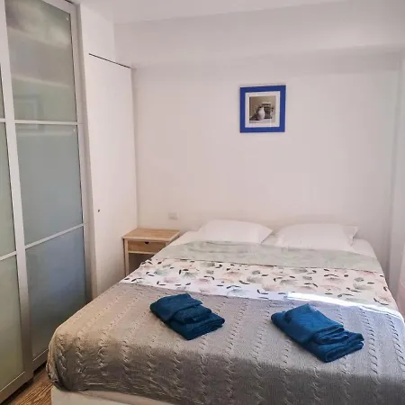 Apartment Miramar Plage * Cannes