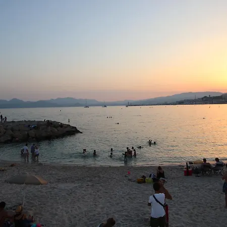 Apartment Miramar Plage Cannes